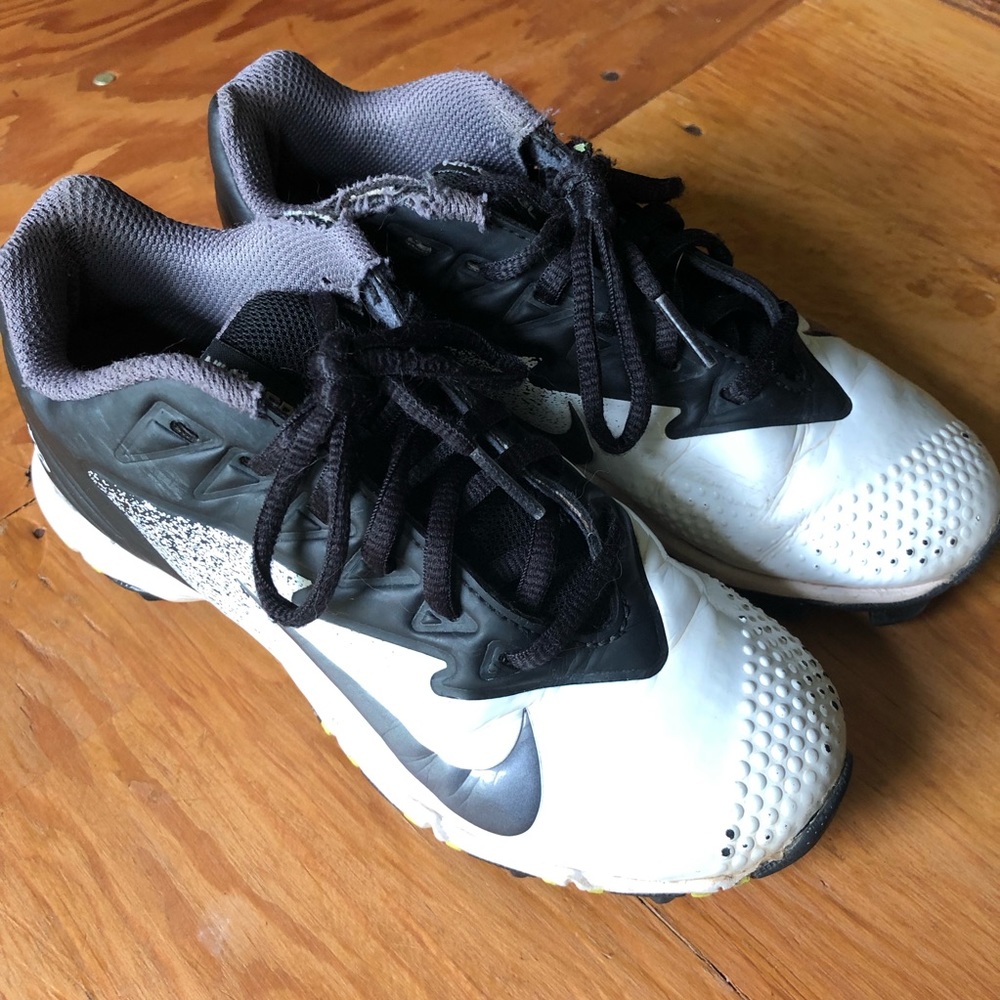 NIKE Baseball Cleats